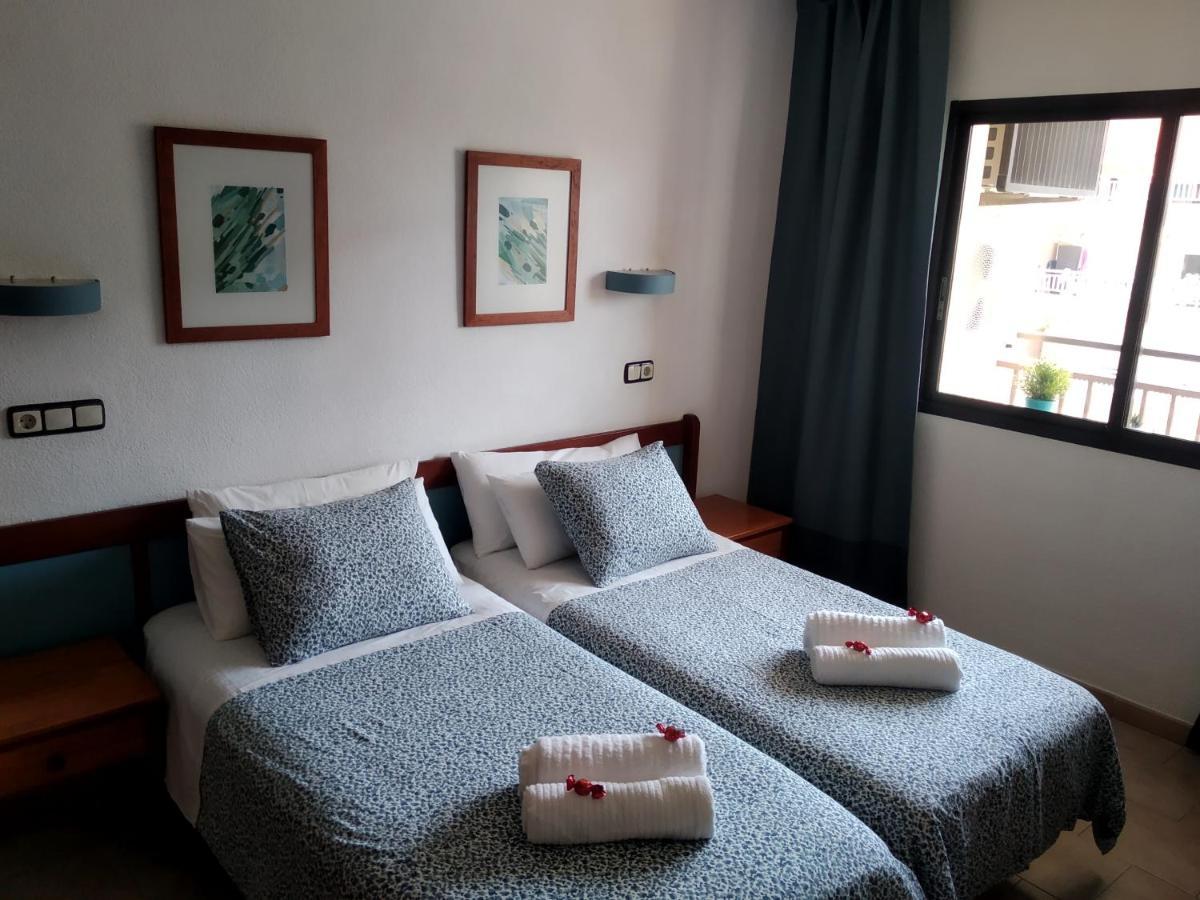 APARTAMENTO RONDA 4 BOLICHES Primera línea de playa Fuengirola Exterior foto