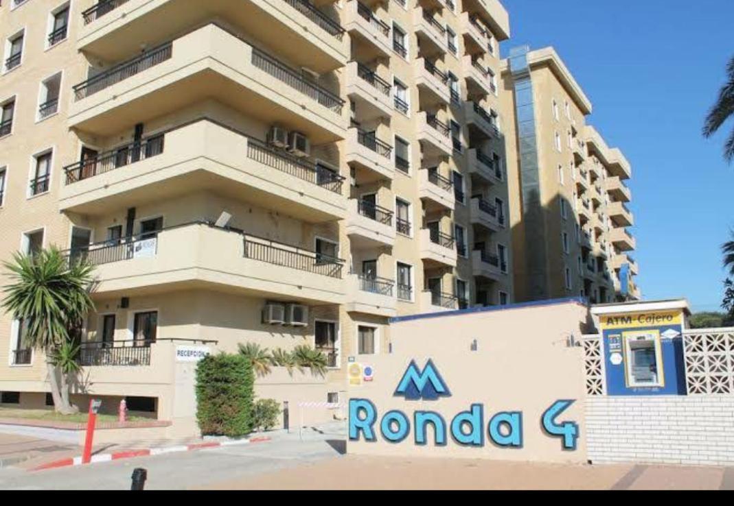 APARTAMENTO RONDA 4 BOLICHES Primera línea de playa Fuengirola Exterior foto