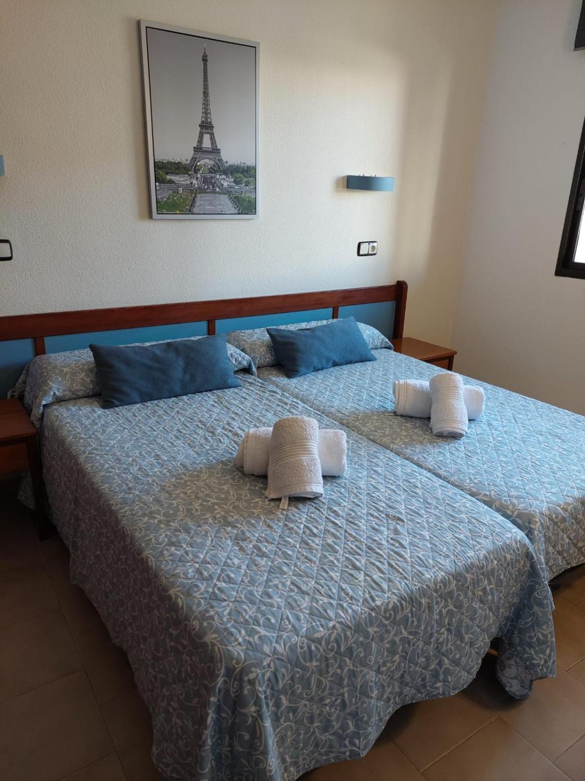 APARTAMENTO RONDA 4 BOLICHES Primera línea de playa Fuengirola Exterior foto